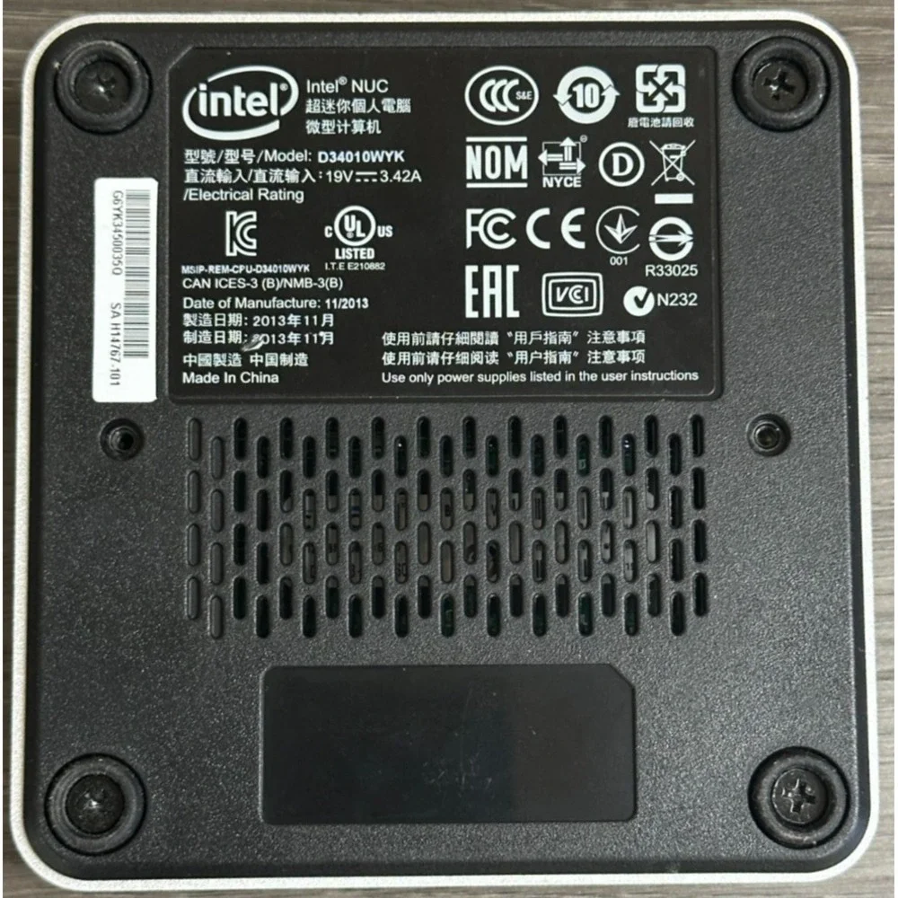 Intel D34010WYK Intel Core i3 Mini PC SSD Windows Complete with Cord Tested